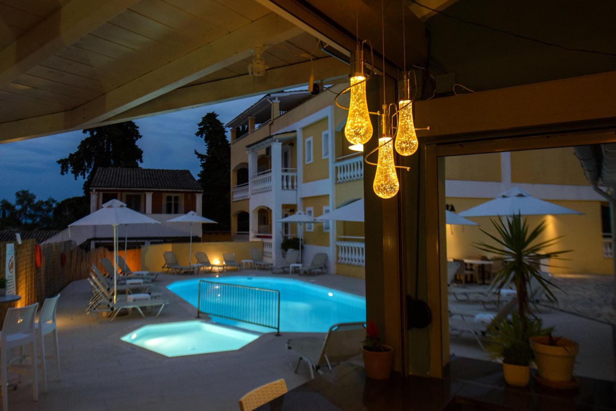 Saint Spiridon Hotel Kassiopi Exterior foto